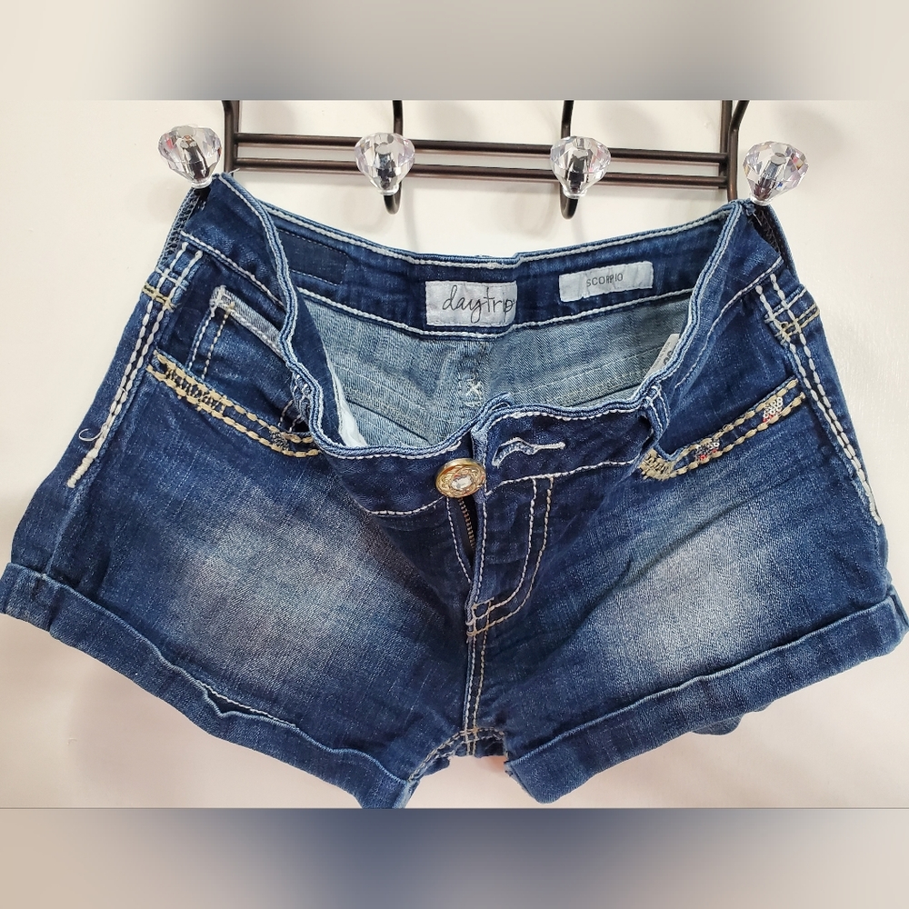 Daytrip Jean Shorts